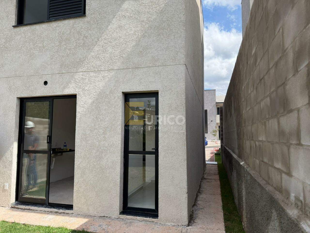 Casa em condomínio à venda no Condomínio Residencial Vila Gaia em Louveira/SP: 