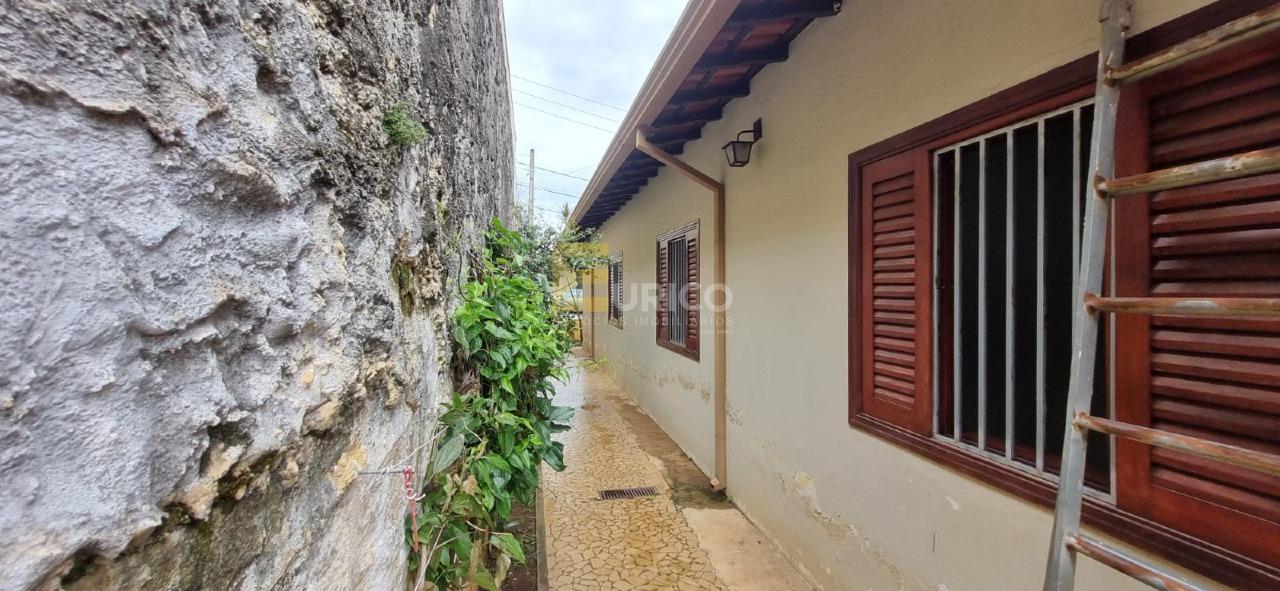 Casa à venda no Centro em Vinhedo/SP: 