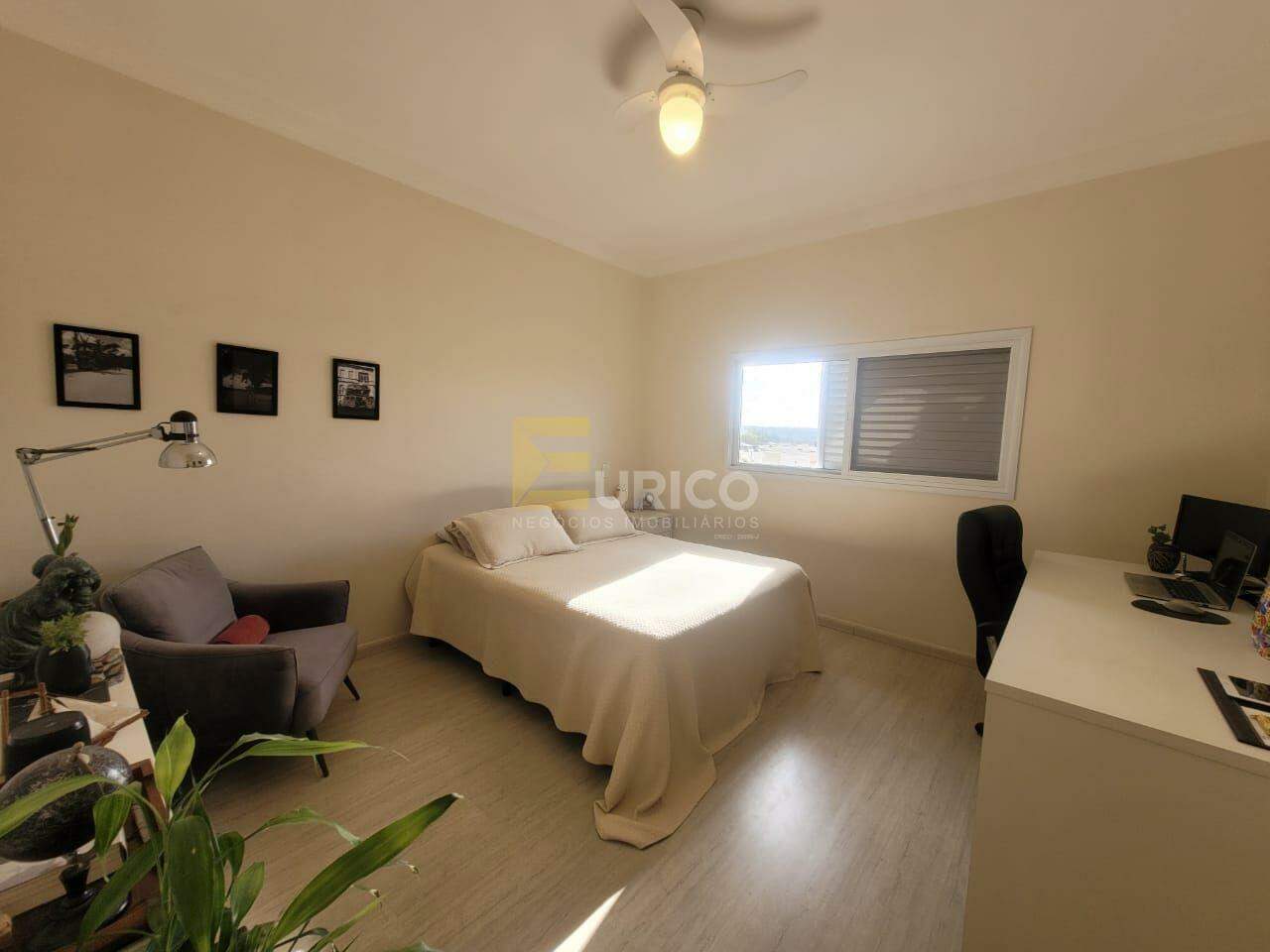 Casa em condomínio à venda no Condomínio Portal do Jequitibá em Valinhos/SP: 