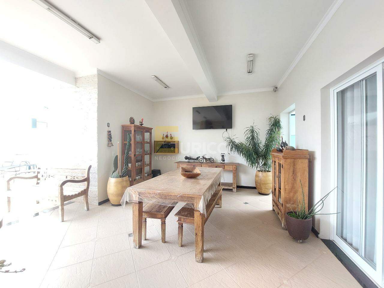 Casa em condomínio para aluguel no Condomínio Zurich Dorf em Valinhos/SP: 