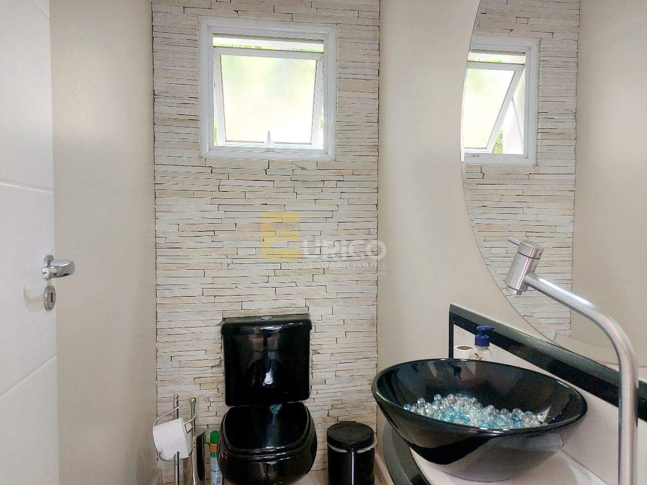 Casa em condomínio para aluguel no Condomínio Zurich Dorf em Valinhos/SP: 