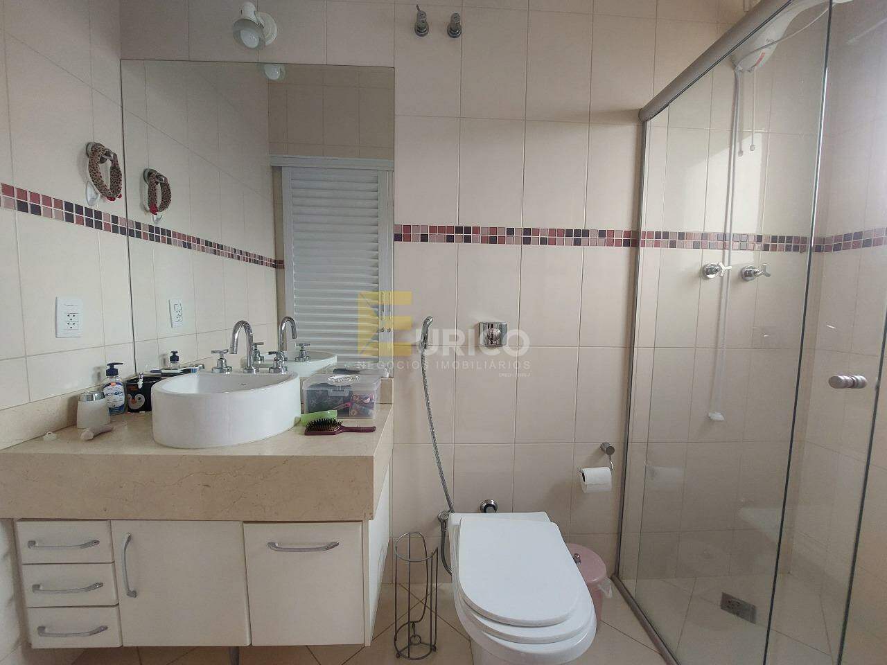 Casa em condomínio para aluguel no Condomínio Zurich Dorf em Valinhos/SP: 