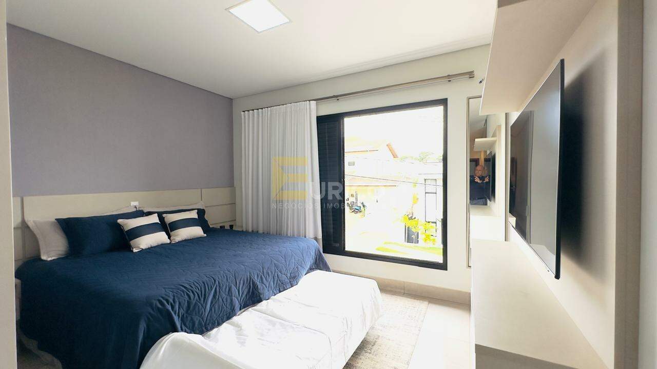 Casa em condomínio à venda no Condomínio Portal do Jequitibá em Valinhos/SP: 