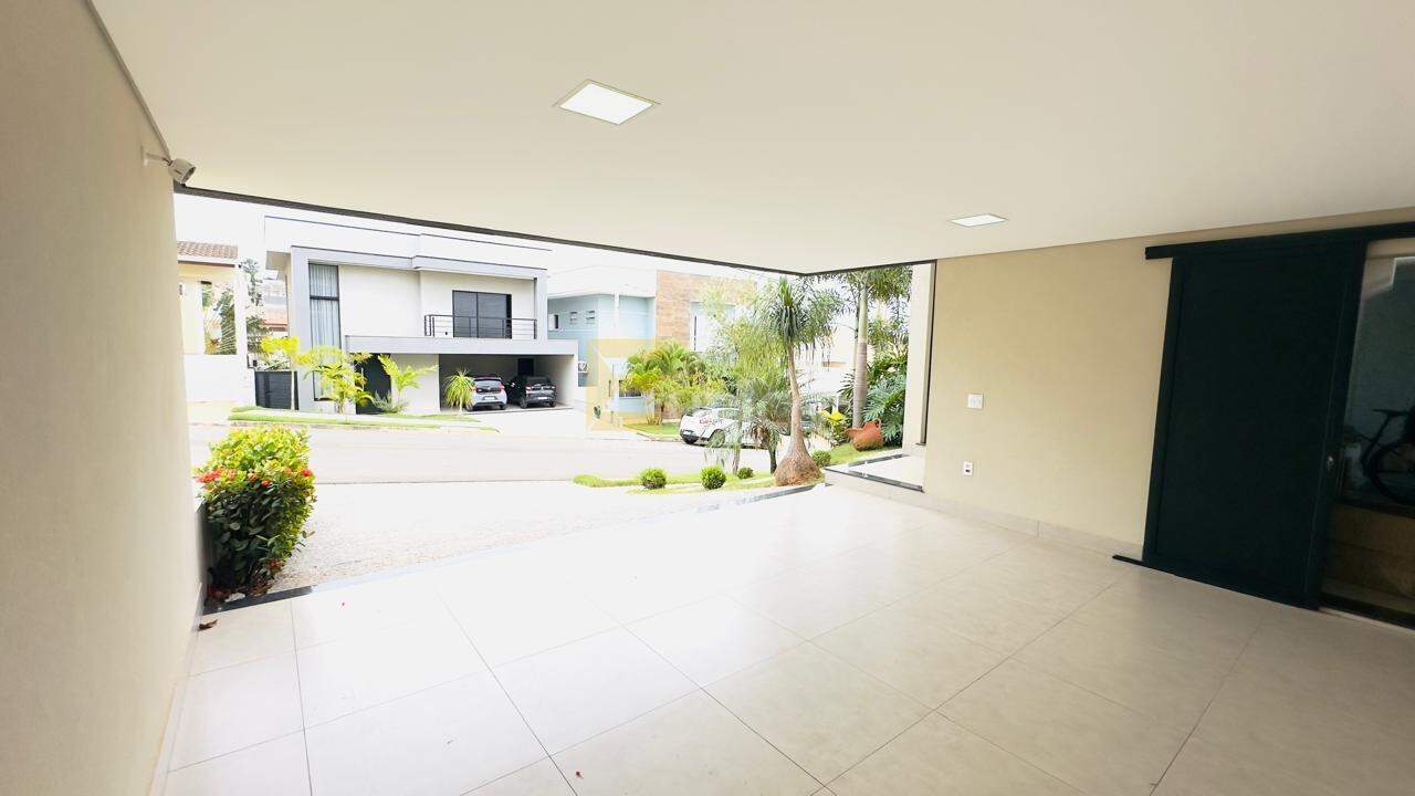 Casa em condomínio à venda no Condomínio Portal do Jequitibá em Valinhos/SP: 