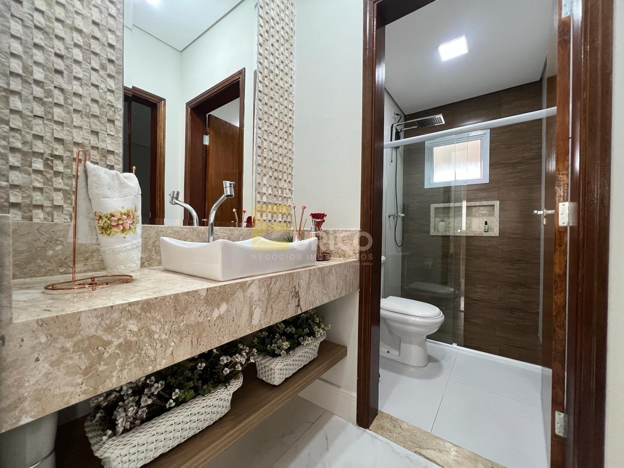 Casa em condomínio à venda no Condomínio Reserva das Palmeiras em Valinhos/SP: 