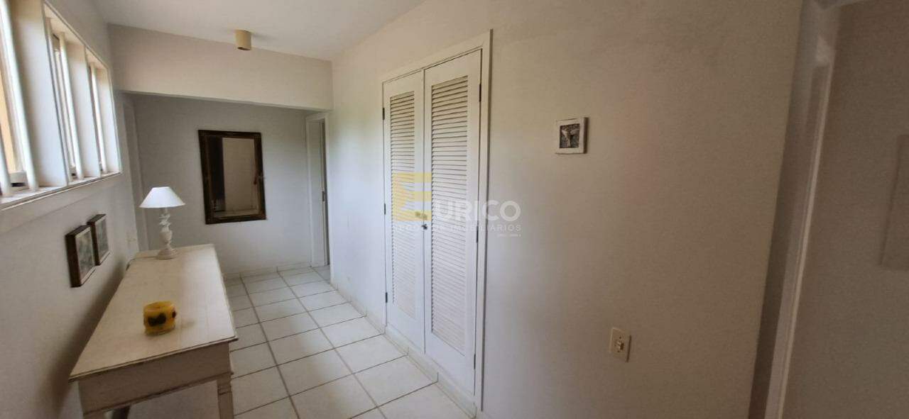 Casa em condomínio para aluguel no Condomínio Vale da Santa Fé em Vinhedo/SP: