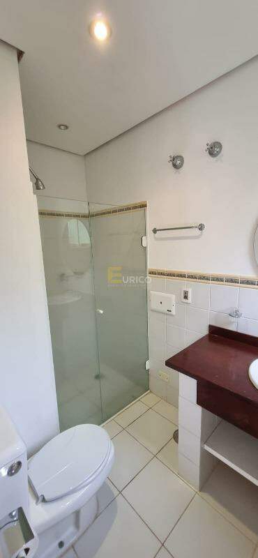 Casa em condomínio para aluguel no Condomínio Vale da Santa Fé em Vinhedo/SP: