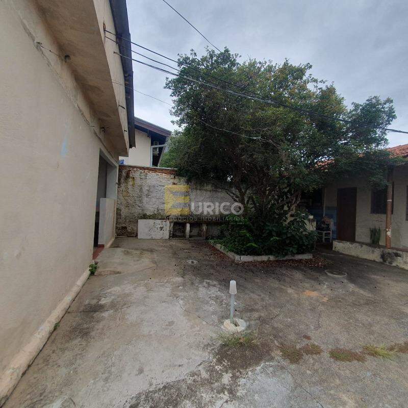 Casa à venda no VILA ANHANGÜERA em Valinhos/SP: 