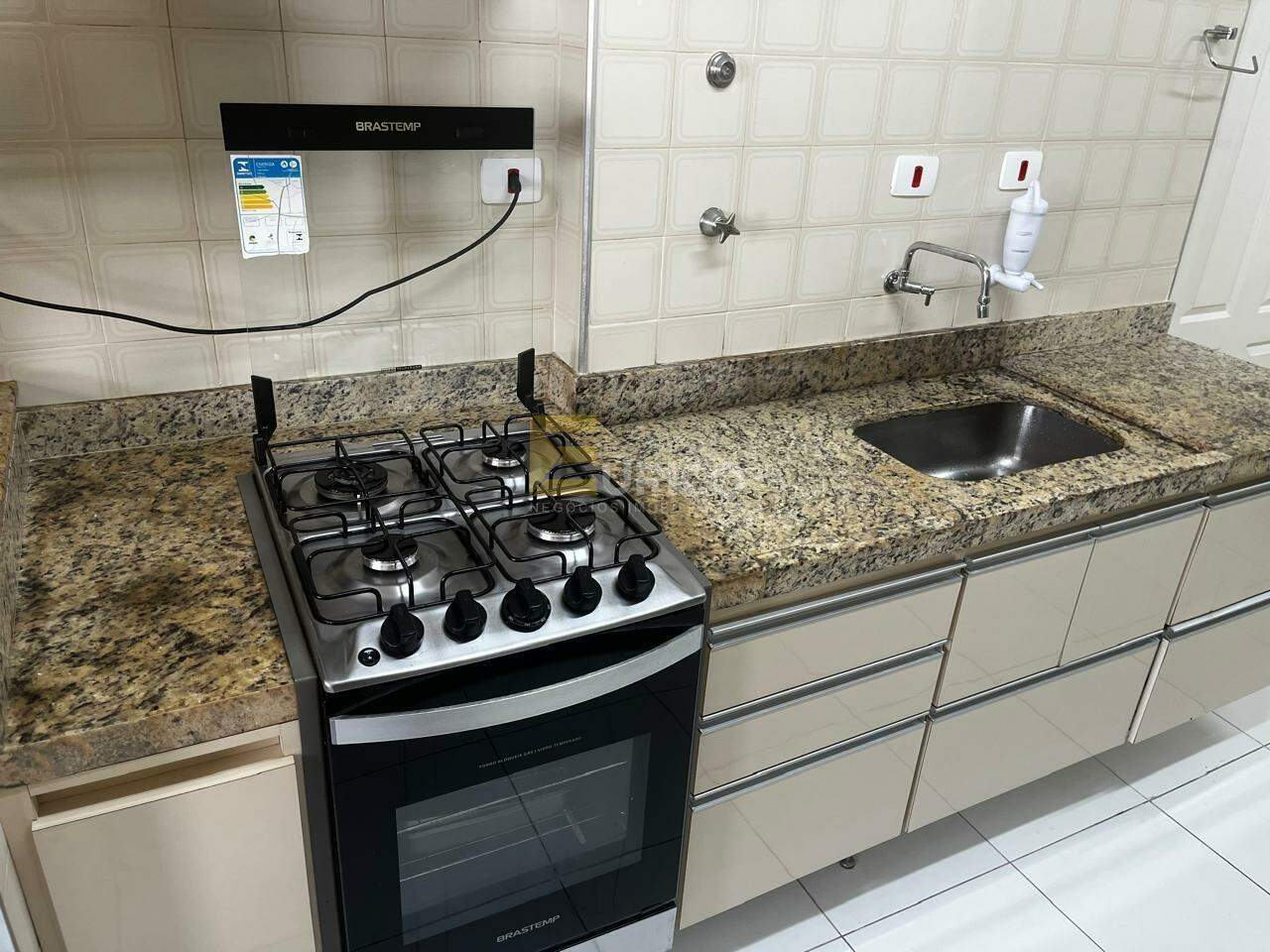 Apartamento à venda no PITANGUEIRAS em Guarujá/SP: 