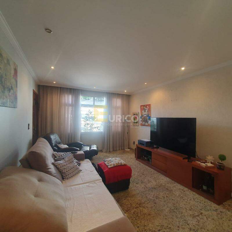 Casa à venda no Eloy Chaves em Jundiaí/SP: