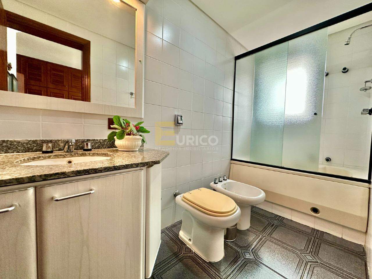 Apartamento à venda no PITANGUEIRAS em Guarujá/SP: 