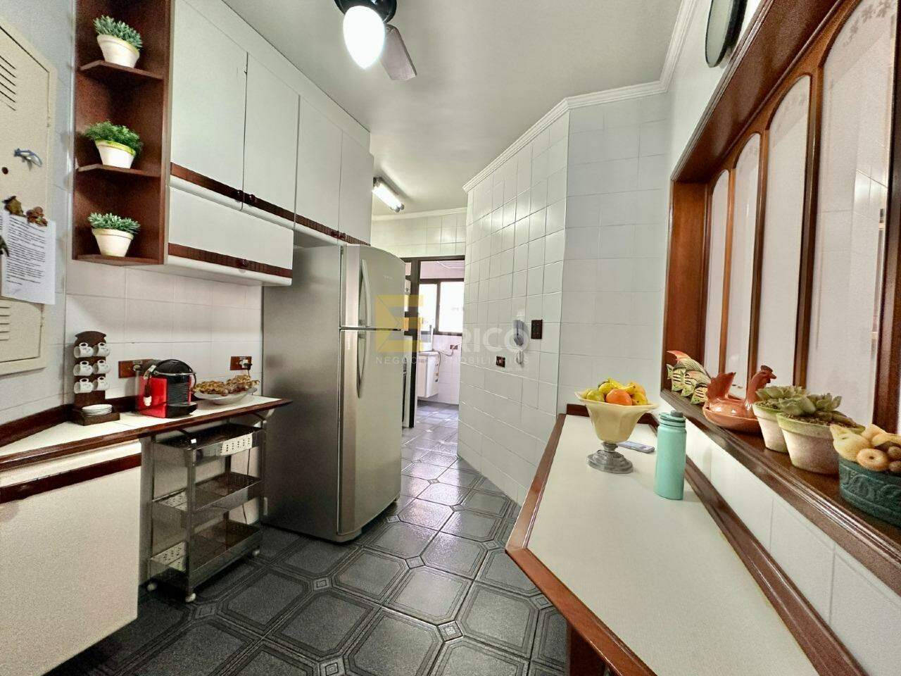 Apartamento à venda no PITANGUEIRAS em Guarujá/SP: 