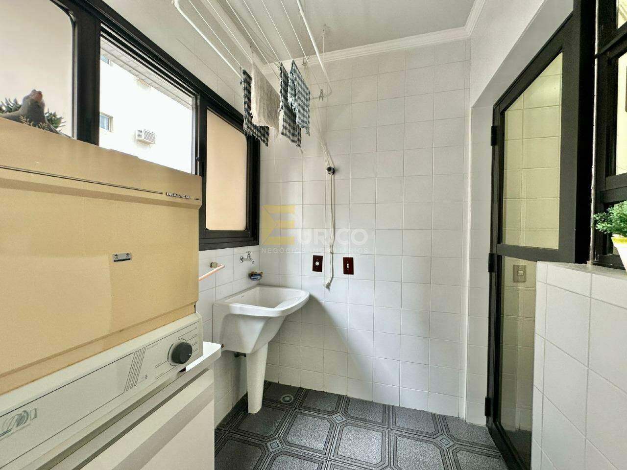 Apartamento à venda no PITANGUEIRAS em Guarujá/SP: 