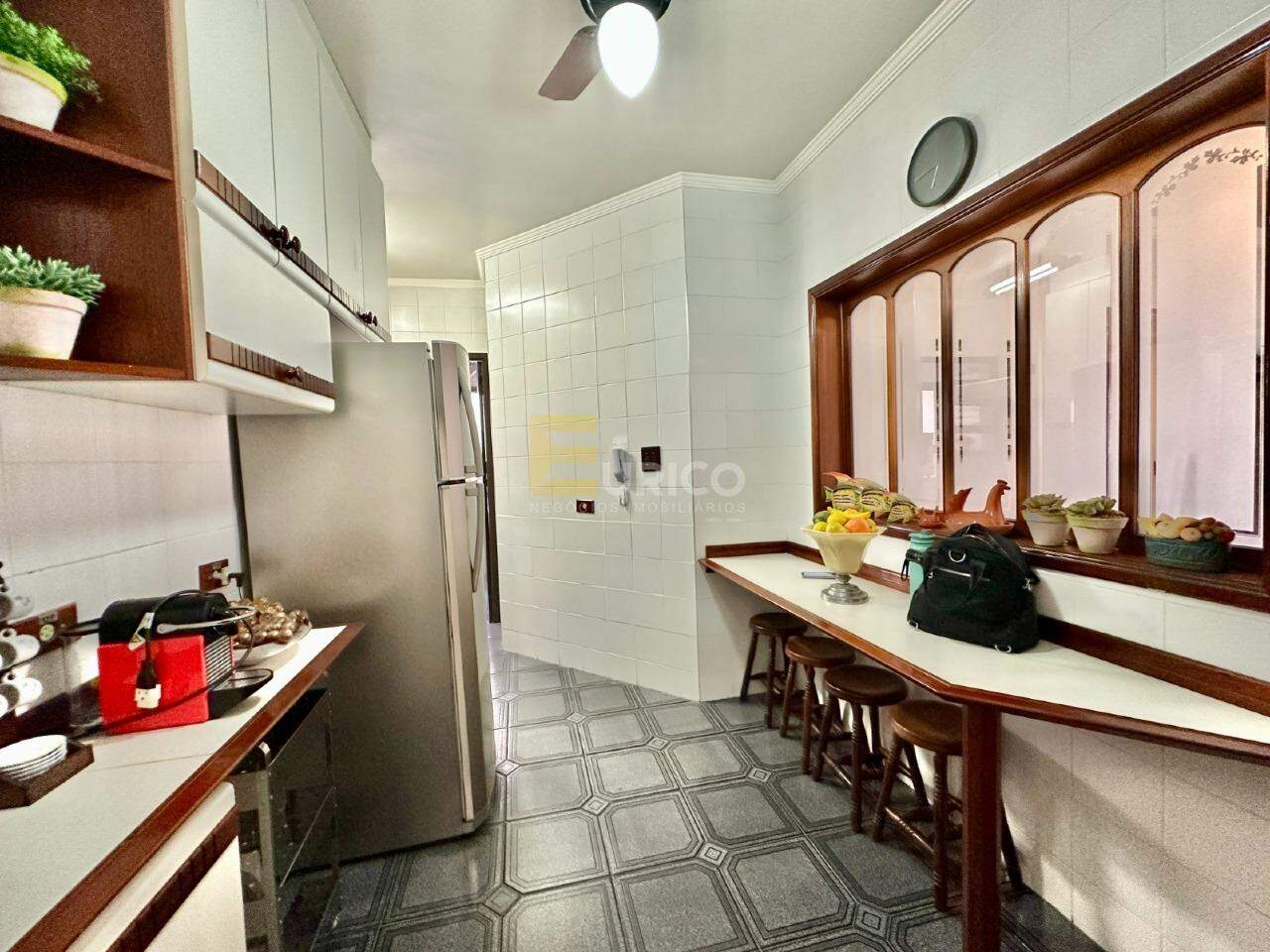 Apartamento à venda no PITANGUEIRAS em Guarujá/SP: 