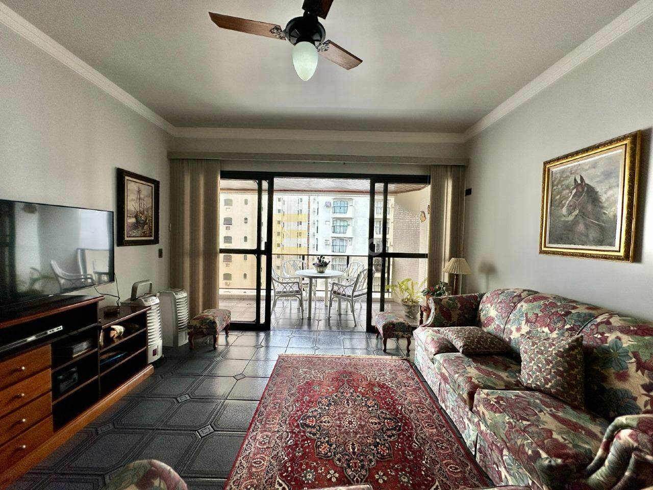 Apartamento à venda no PITANGUEIRAS em Guarujá/SP: 