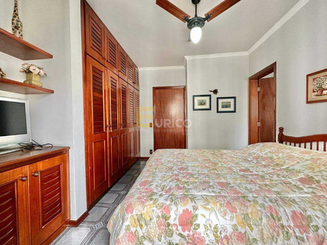 Apartamento à venda no PITANGUEIRAS em Guarujá/SP: 