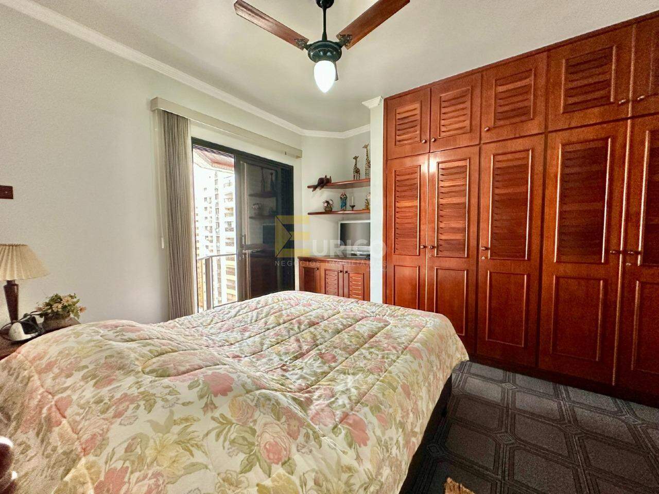 Apartamento à venda no PITANGUEIRAS em Guarujá/SP: 
