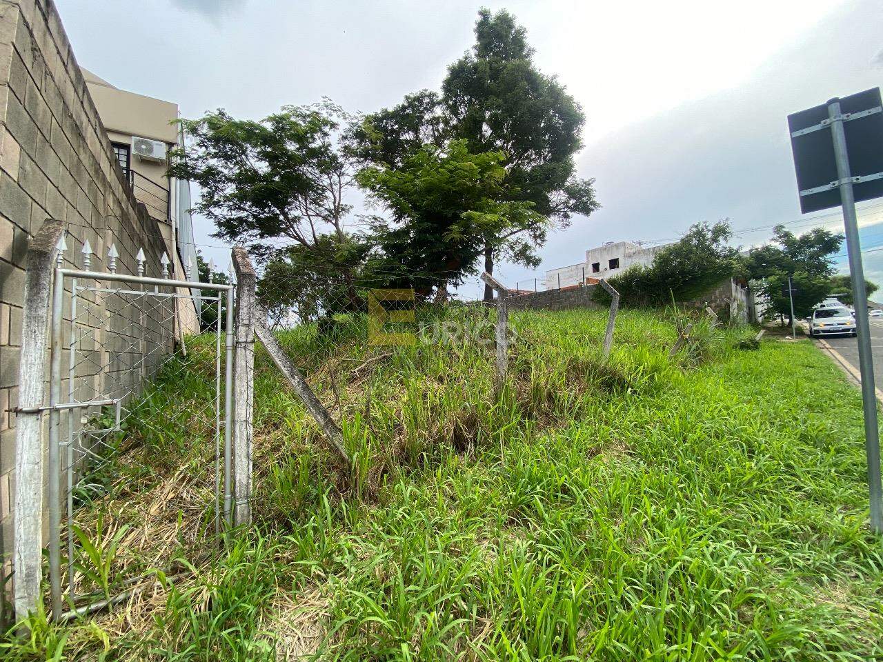 Terreno à venda no João XXIII em Vinhedo/SP: 