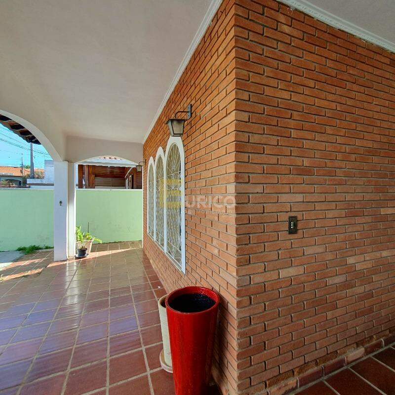 Casa à venda no VILA BOSSI em Louveira/SP: 