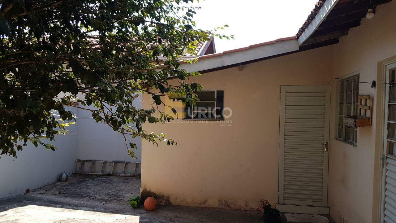 Casa à venda no Centro em Vinhedo/SP: 