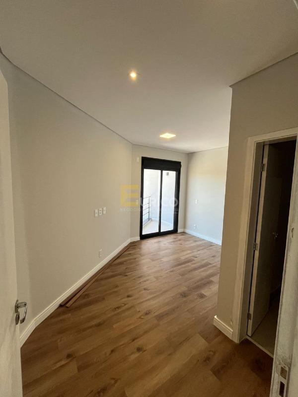 Casa em condomínio à venda no Condomínio Residencial Royal Garden em Paulínia/SP: 