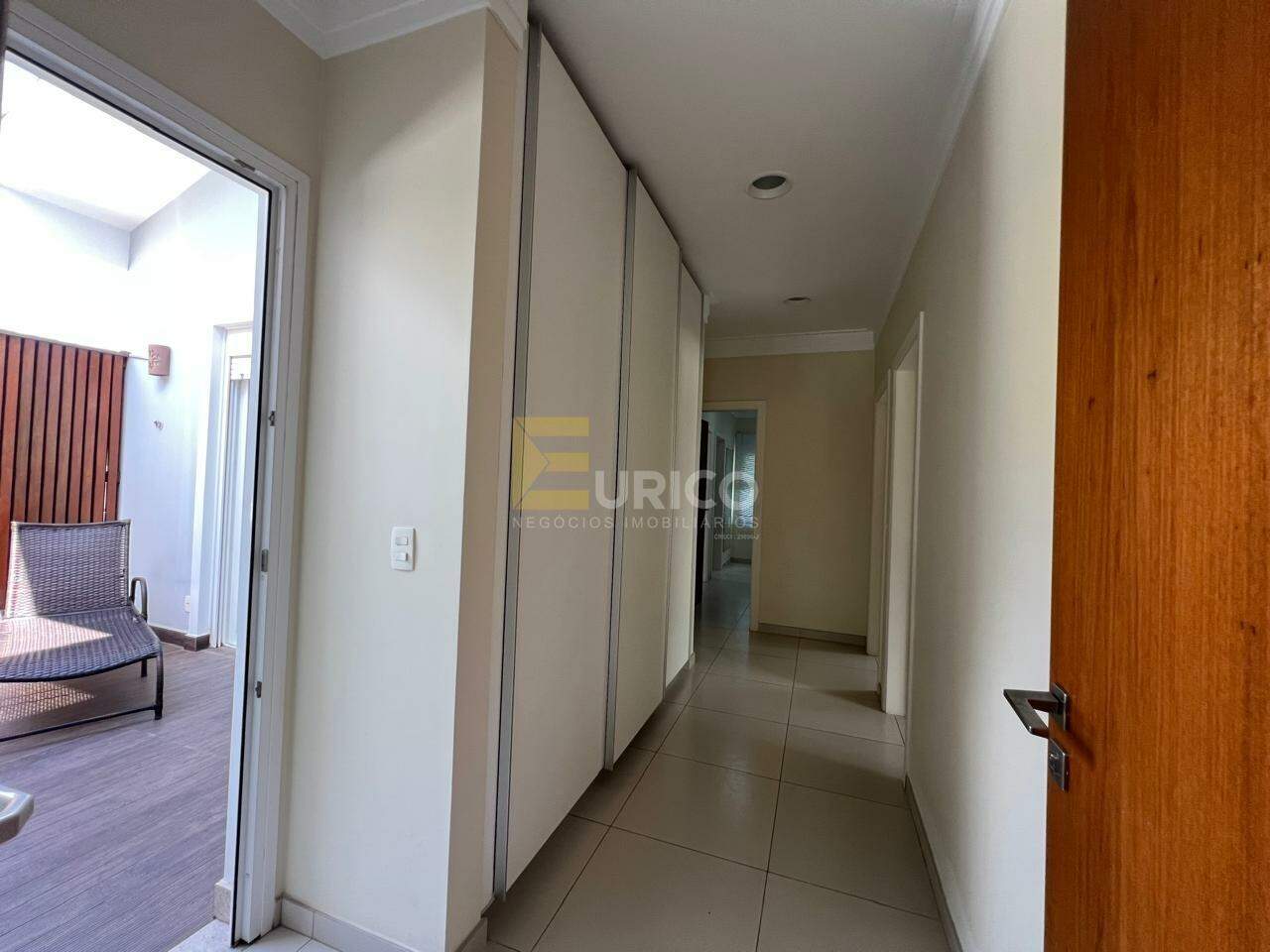 Casa em condomínio à venda no Condomínio Morada das Nascentes em Valinhos/SP: 