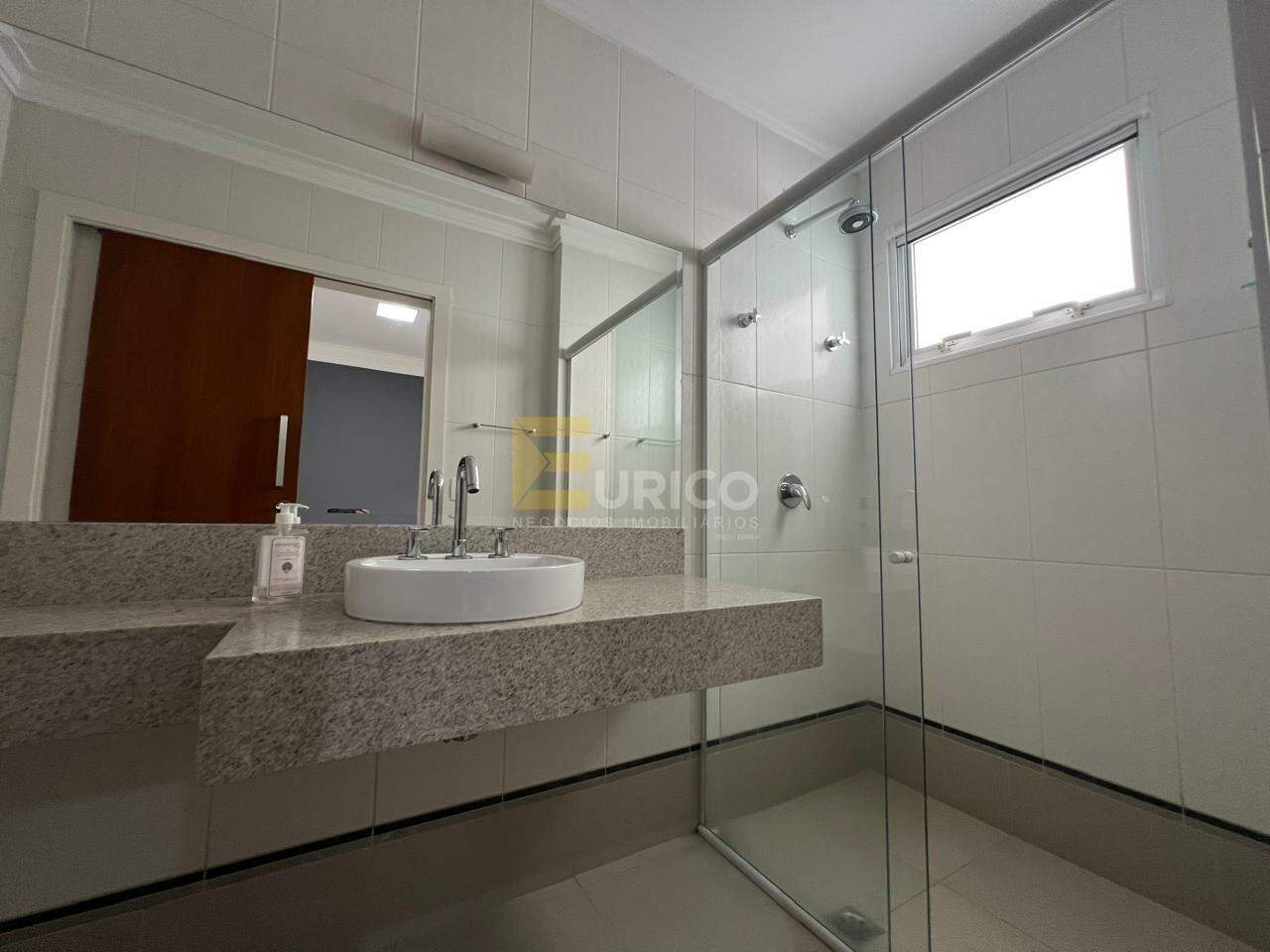 Casa em condomínio à venda no Condomínio Morada das Nascentes em Valinhos/SP: 