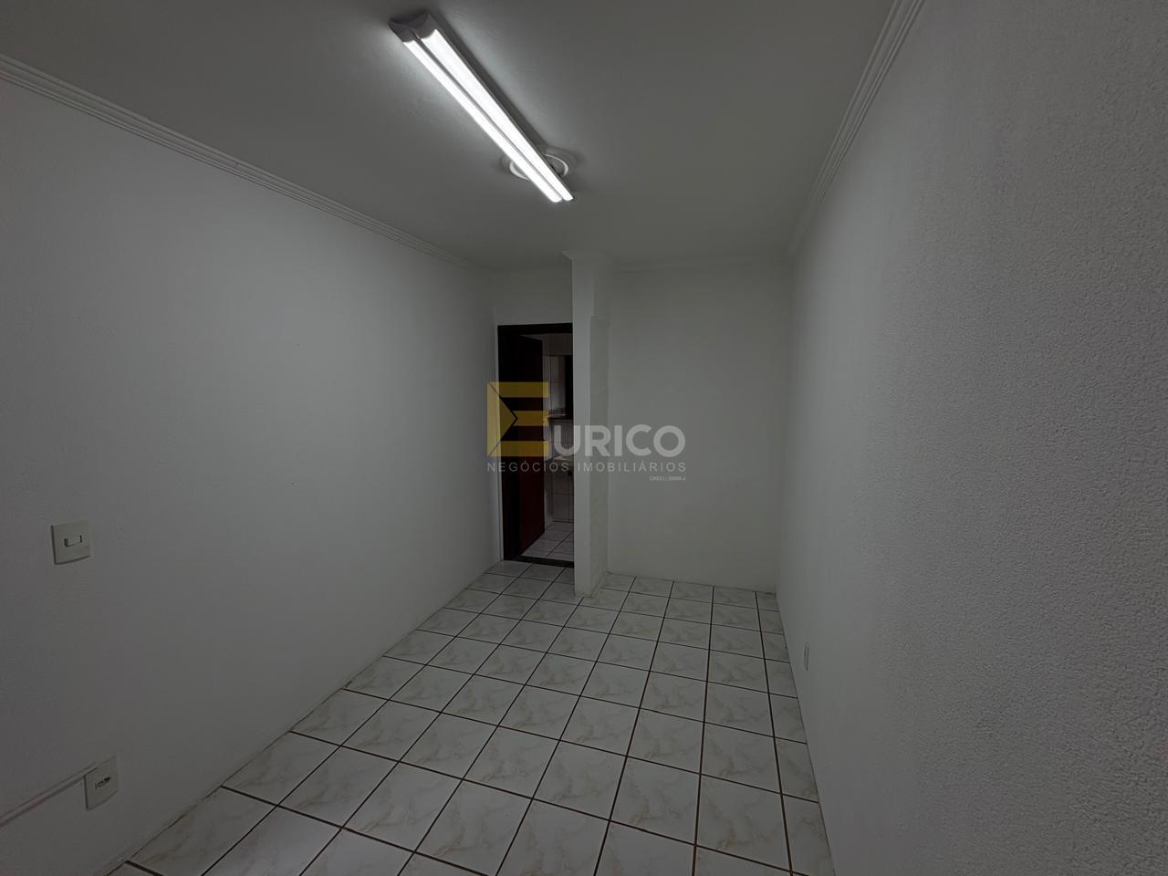 Casa em condomínio para aluguel no Condomínio Vista Alegre - Sede em Vinhedo/SP: suíte edicula