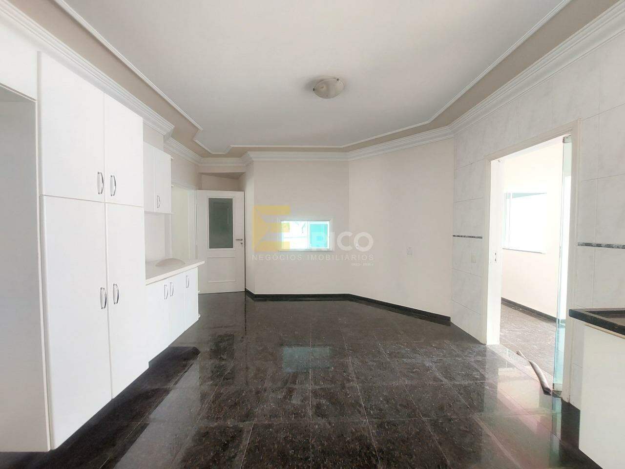 Casa em condomínio à venda no Condomínio Residencial Millennium em Valinhos/SP: 