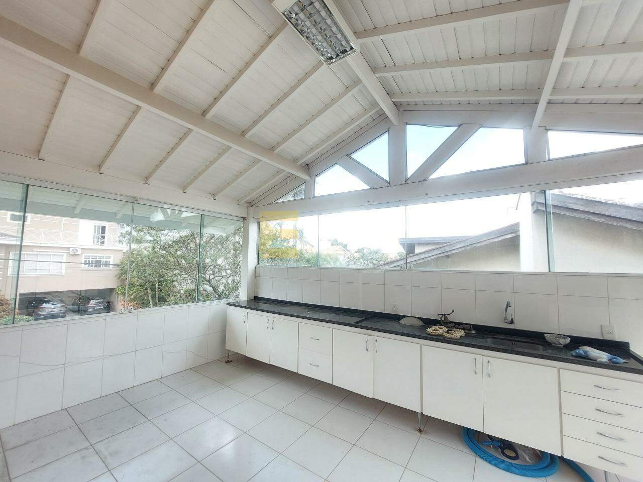 Casa em condomínio à venda no Condomínio Residencial Millennium em Valinhos/SP: 