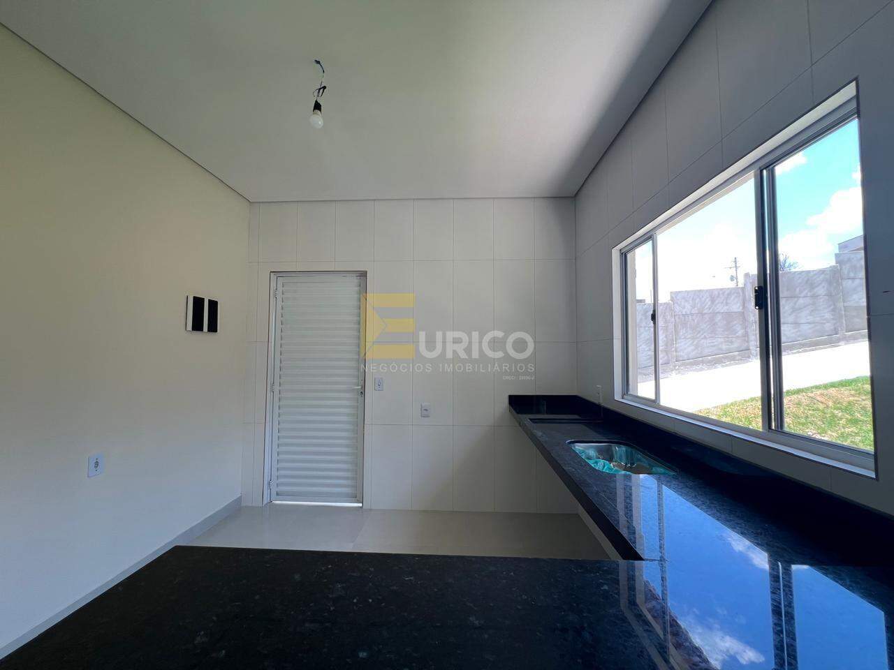 Casa à venda no Loteamento Villa Realle em Louveira/SP: