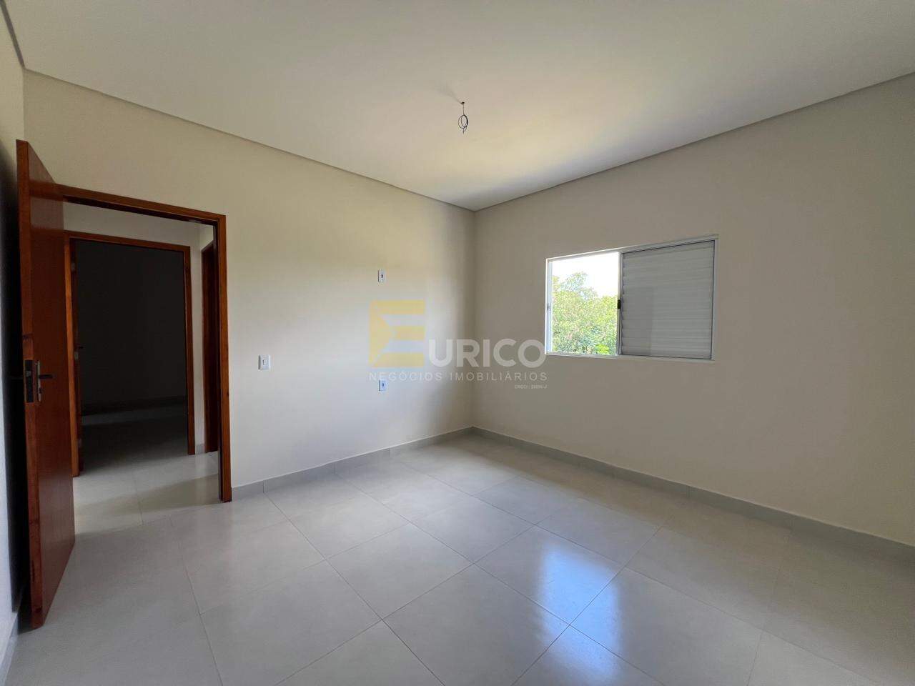 Casa à venda no Loteamento Villa Realle em Louveira/SP: