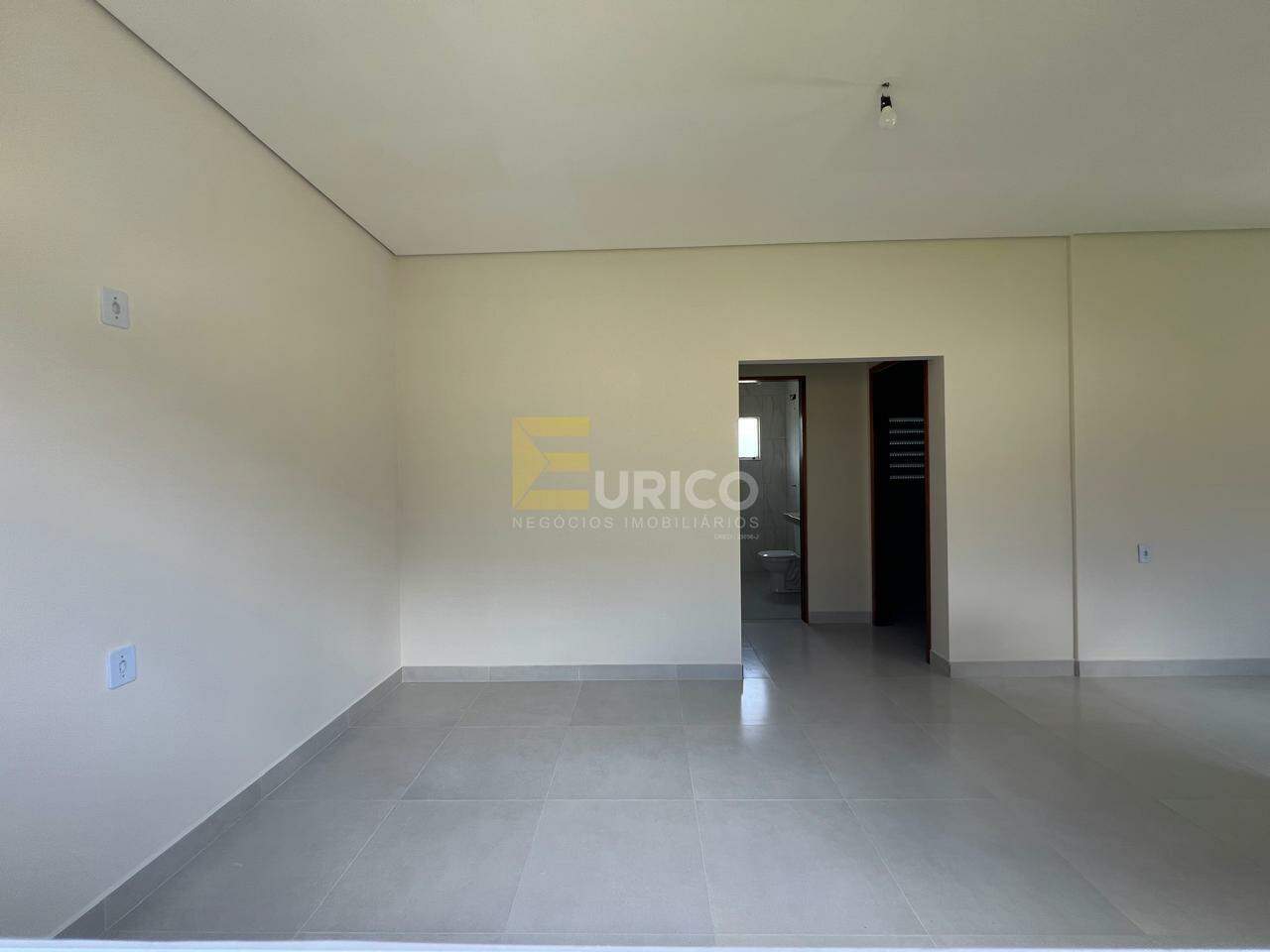 Casa à venda no Loteamento Villa Realle em Louveira/SP: