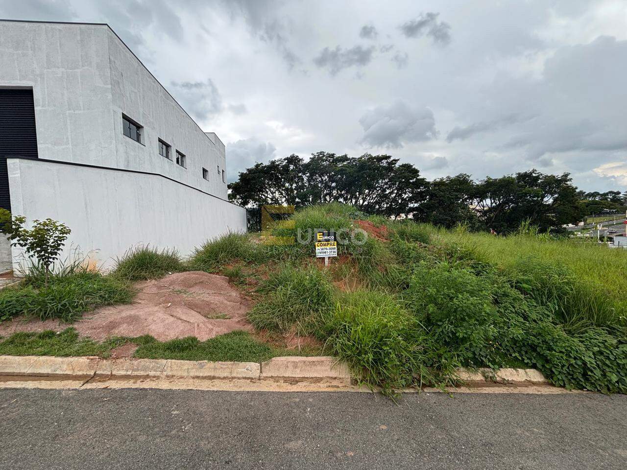 Terreno à venda no Santa Claudina em Vinhedo/SP: 