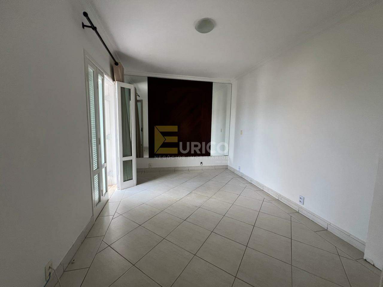 Casa em condomínio à venda no Condomínio Villaggio Capríccio em Louveira/SP: 