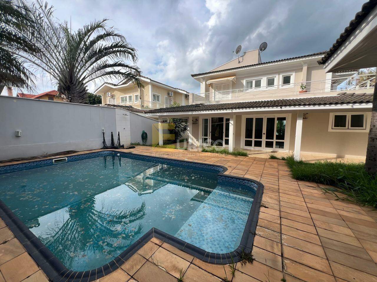 Casa em condomínio à venda no Condomínio Villaggio Capríccio em Louveira/SP: 