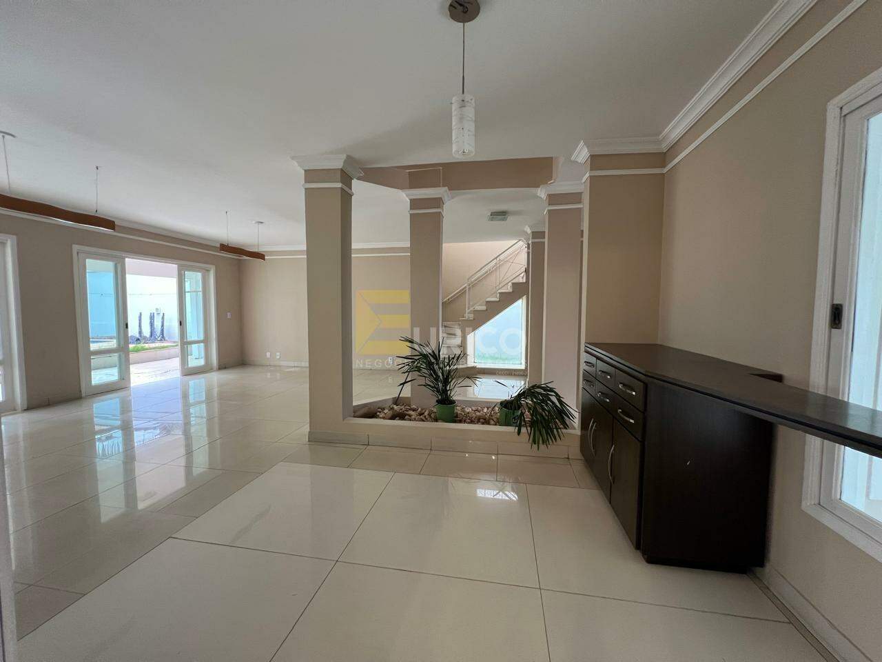 Casa em condomínio à venda no Condomínio Villaggio Capríccio em Louveira/SP: 