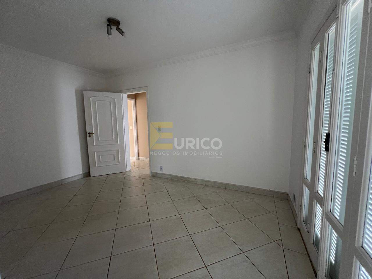 Casa em condomínio à venda no Condomínio Villaggio Capríccio em Louveira/SP: 