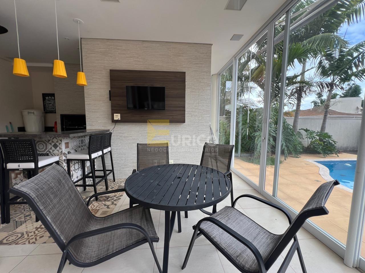 Casa em condomínio à venda no Condomínio Reserva das Palmeiras em Valinhos/SP: 