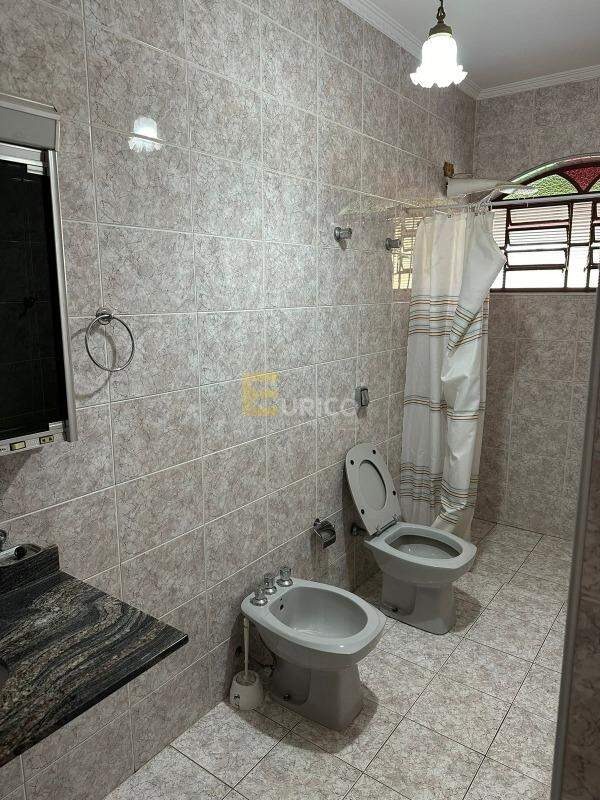 Casa à venda no JARDIM LORENA em Valinhos/SP: 