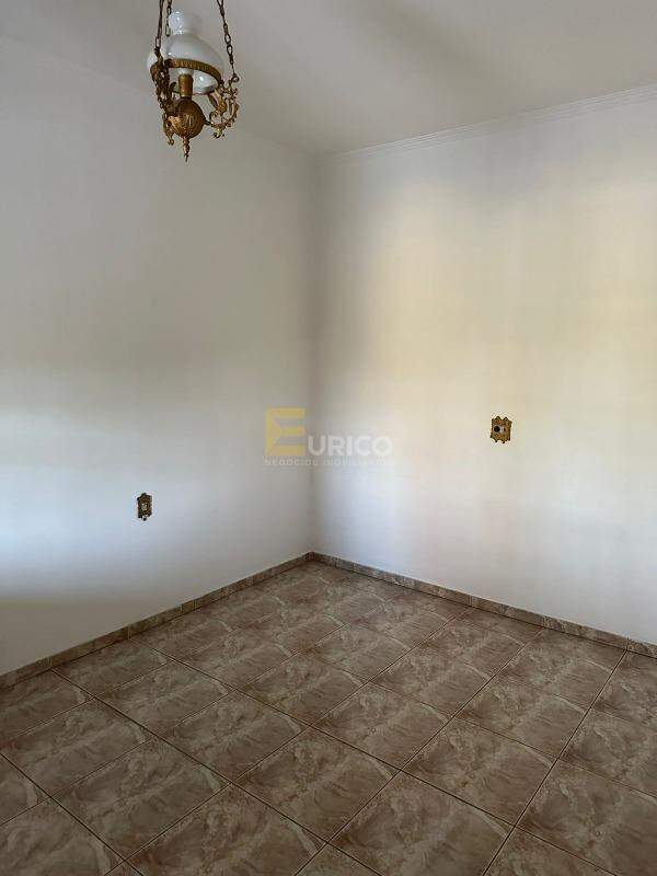 Casa à venda no JARDIM LORENA em Valinhos/SP: 