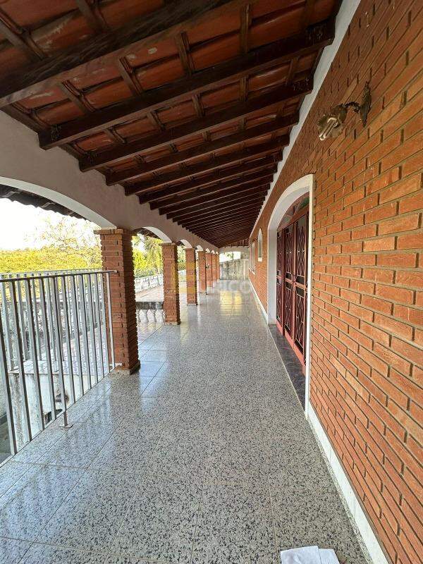 Casa à venda no JARDIM LORENA em Valinhos/SP: 