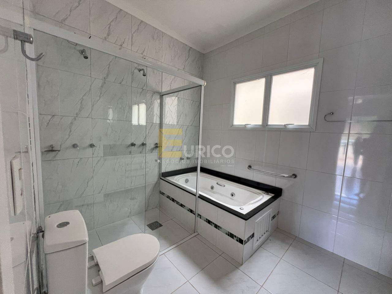 Casa em condomínio à venda no Condomínio Vivenda das Cerejeiras em Valinhos/SP: 