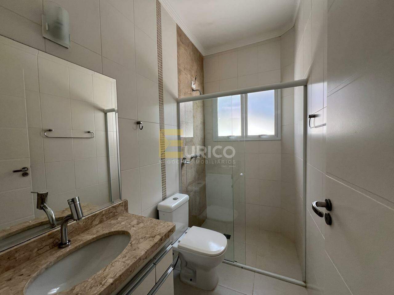 Casa em condomínio à venda no Condomínio Vivenda das Cerejeiras em Valinhos/SP: 