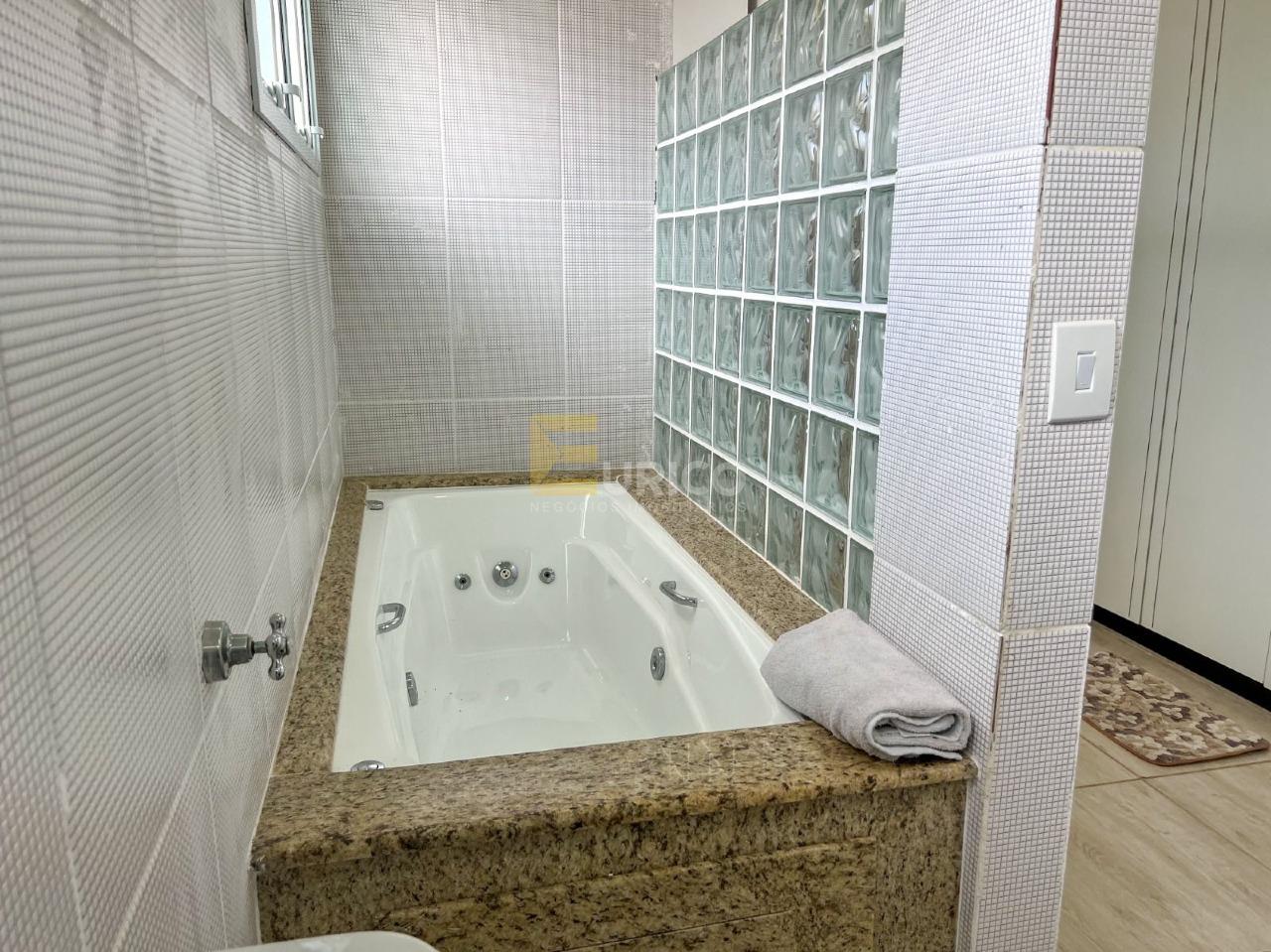 Casa à venda no Recanto dos Canjaranas em Vinhedo/SP: 