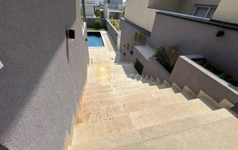 Casa em condomínio para aluguel no Condomínio Zurich Dorf em Valinhos/SP: