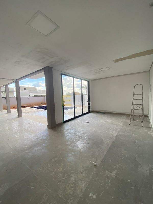 Casa em condomínio para aluguel no Condomínio Zurich Dorf em Valinhos/SP: