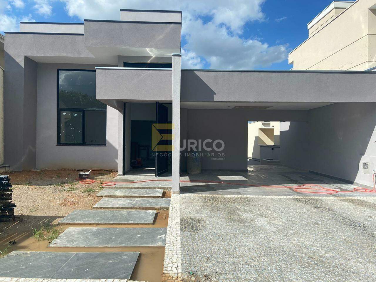 Casa em condomínio para aluguel no Condomínio Zurich Dorf em Valinhos/SP: