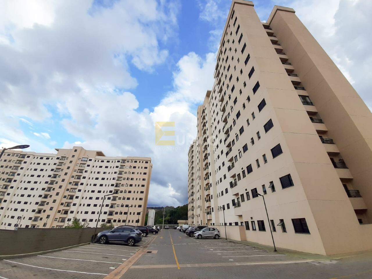 Apartamento à venda no Condomínio Residencial Rampazzo Valinhos em Valinhos/SP: 