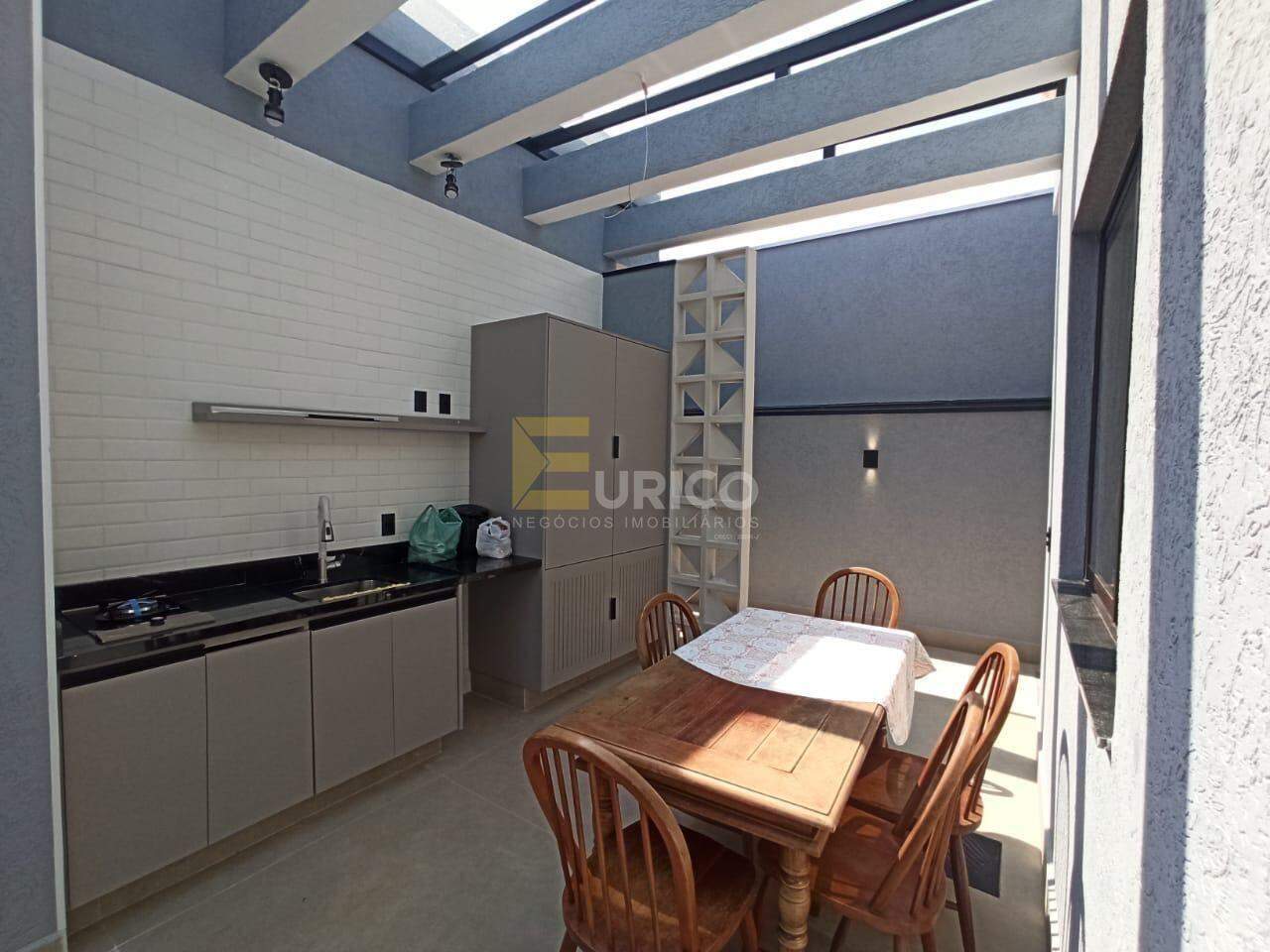 Casa em condomínio à venda no Condomínio Flor da Serra em Valinhos/SP: 